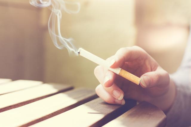 Pet stvari koje štete jednako kao i pušenje